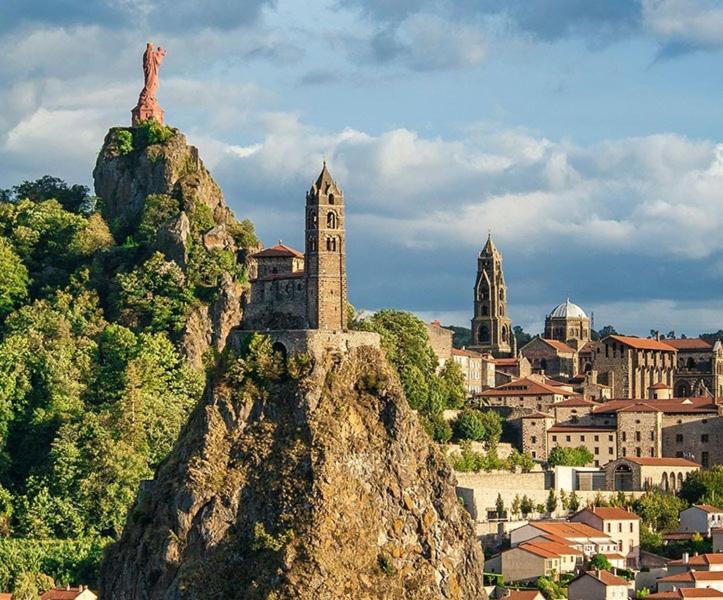 Appartement Vue Imprenable Le Puy-en-Velay Luaran gambar